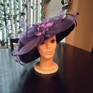 Women's Big Rim Hats